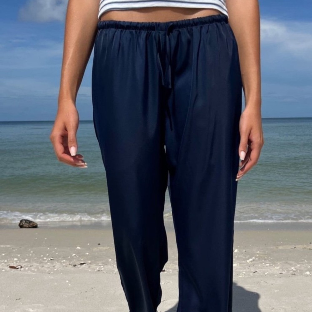 Brandy Melville pants